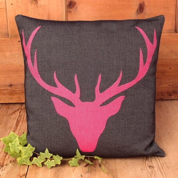 WONDERTIFY Federa Per Cuscino 45x45 Cm Con Croce Nera - Stile Medievale Gotico, Rosso E Nero, Per Divano E Letto