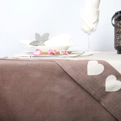 Tovaglia 100% cotone, stile tirolese, tessuto jacquard, “Bordo cuori”