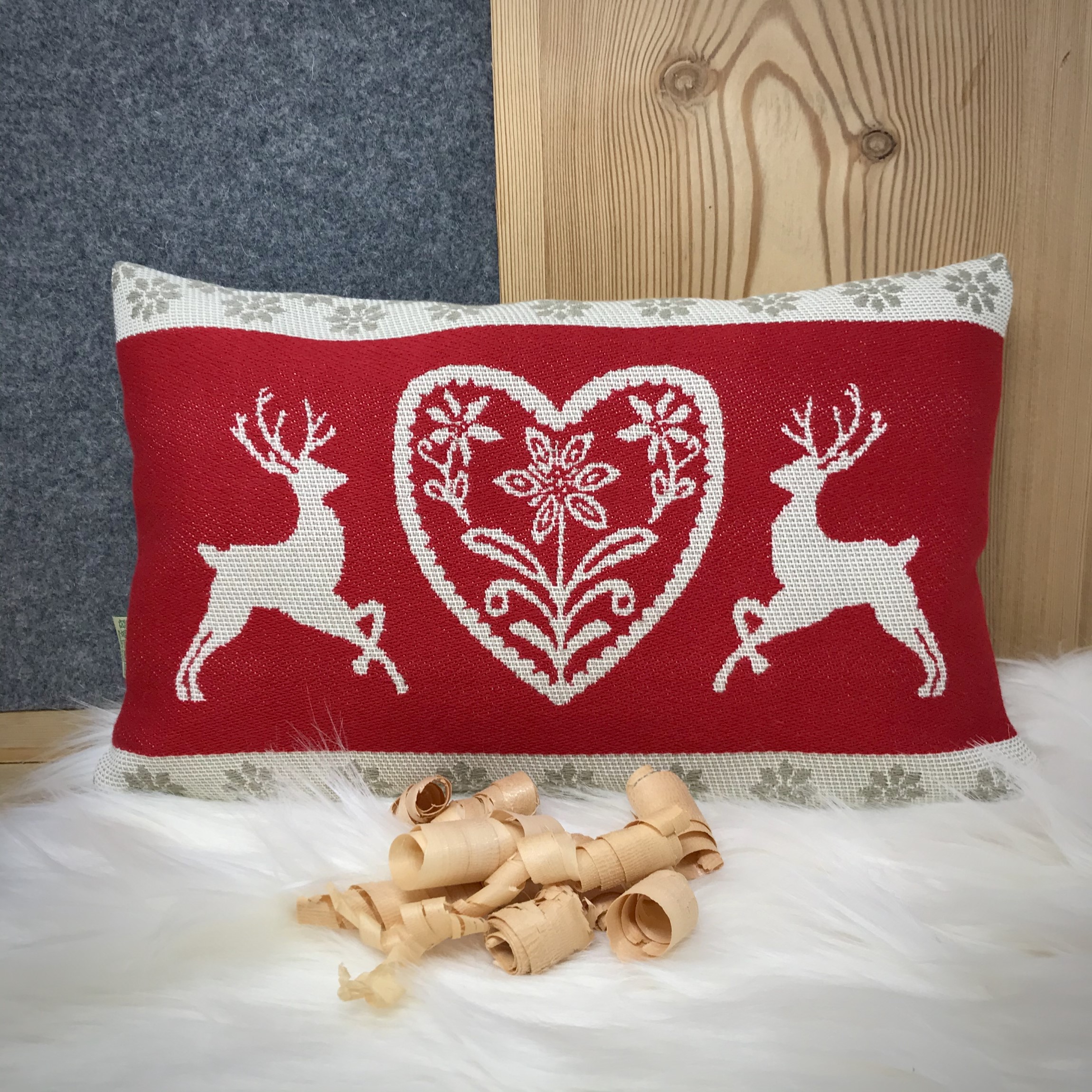 2 Federe Per Cuscini CaliTime 45x45 Cm In Pile Con Stampa Renne E Pigne, Natale
