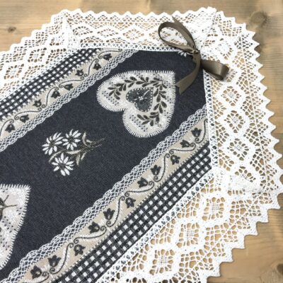 Striscia Runner in stile tirolese con pizzo, cuori, rosso, a punta