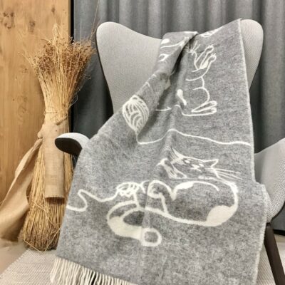 Coperta grigia stelle alpine e bordo cervi, double face, morbida misto cotone