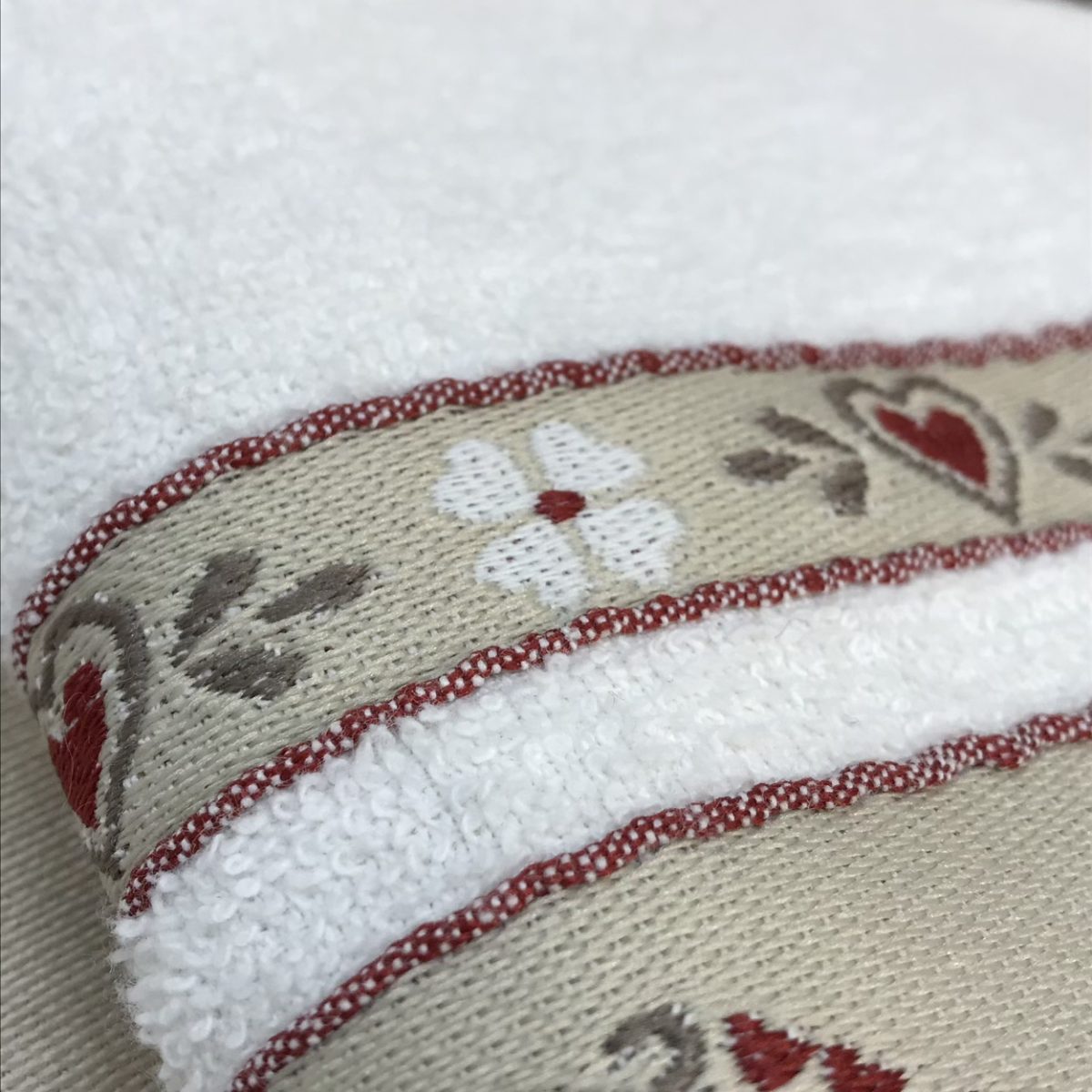 Roberto Cavalli Set 2 Asciugamani In Spugna Di Cotone 600 Gr/mq, Viso 60x110cm E Ospite 40x60cm, Bordo Logato Oro, Sabbia
