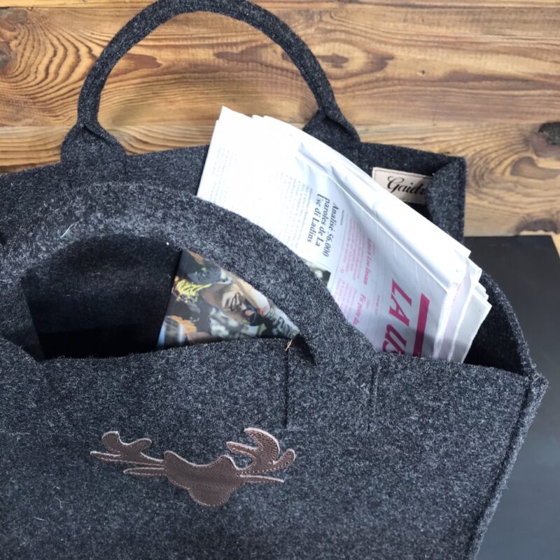 Borsa in feltro, stile montagna con testa di cervo in cuoio, porta lavoro, legna, giornali, giocattoli, da decorazione, colore nero