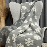 Coperta di lana con RAMAGE DI FIORI, stile montagna, colore ocra, 150×170 cm