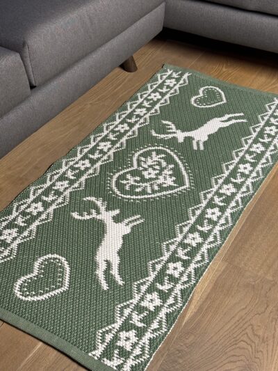 Tappeto Tirolese con CERVI E CUORE, doubleface verde ecrù, 60×120 cm