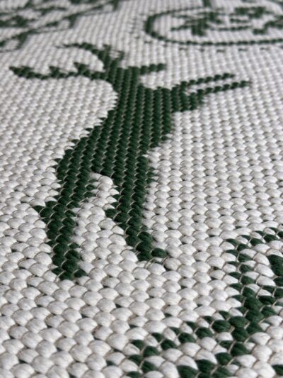 Tappeto Tirolese con CERVI E CUORE, doubleface verde ecrù, 60×120 cm