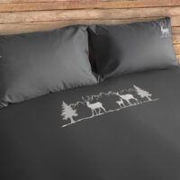 Parure copripiumino satinato ricamo montagna e cervi – MOUNTAIN verde