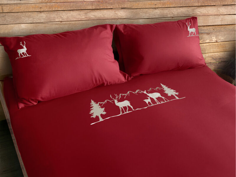 Parure copripiumino satinato ricamo montagna e cervi – MOUNTAIN bordeaux