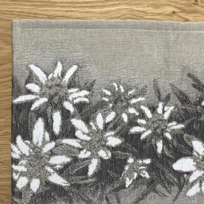 Tovaglietta Americana con Stelle Alpine, stile alpino e moderno