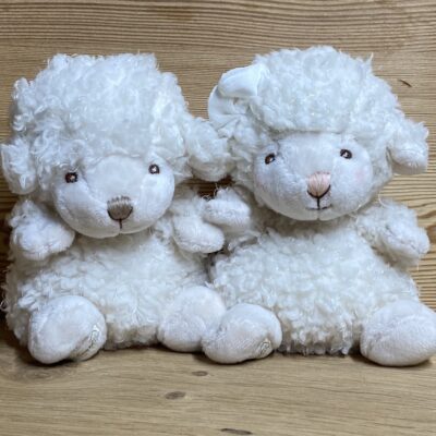 Peluche BABY MACK & BABY MOLLY, pecorelle morbide, ideale per bambini